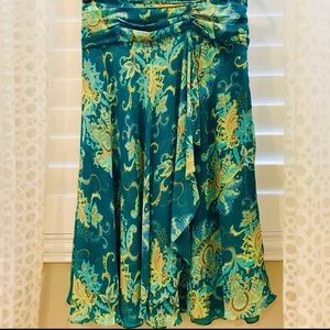 Bandolino Women’s Skirt - Size 14